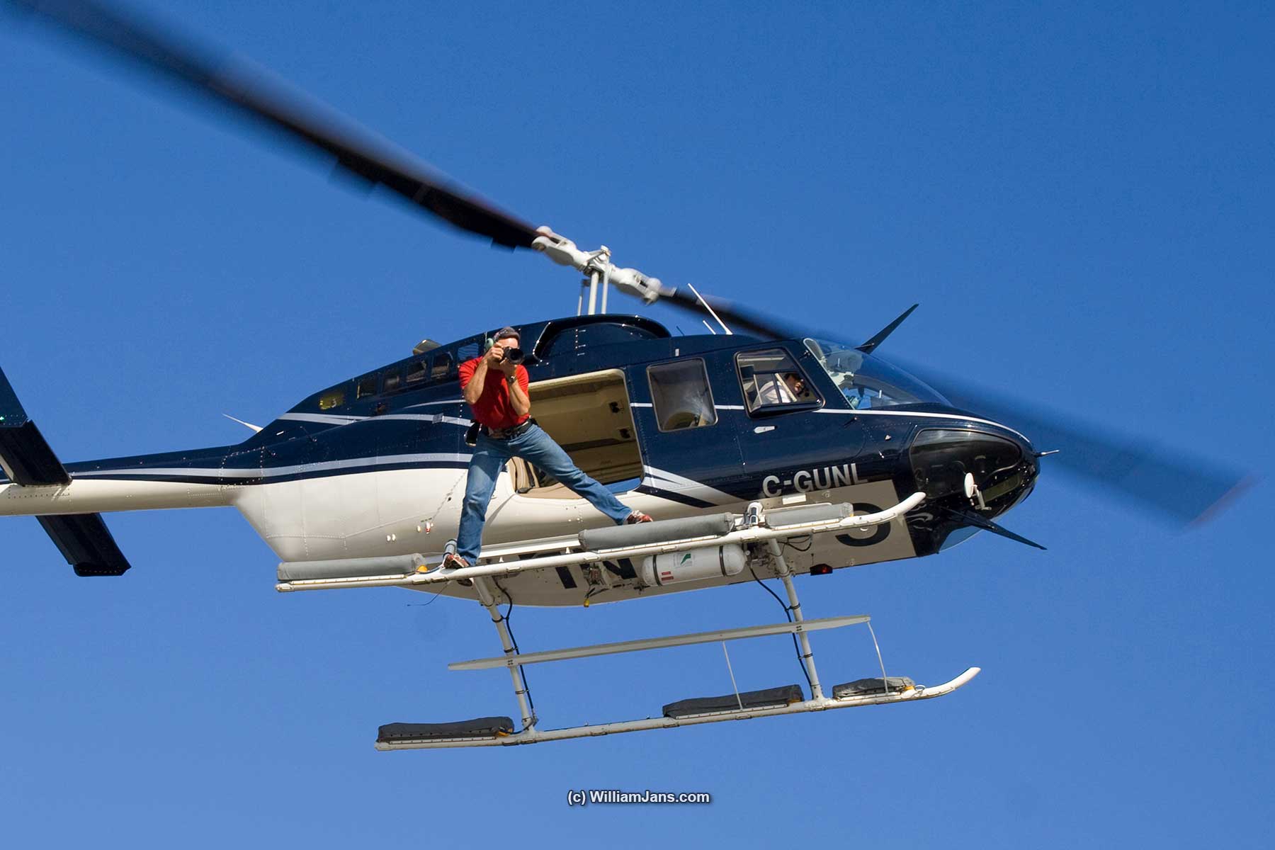 02-SLIDER-HELI-(web 1800)-12