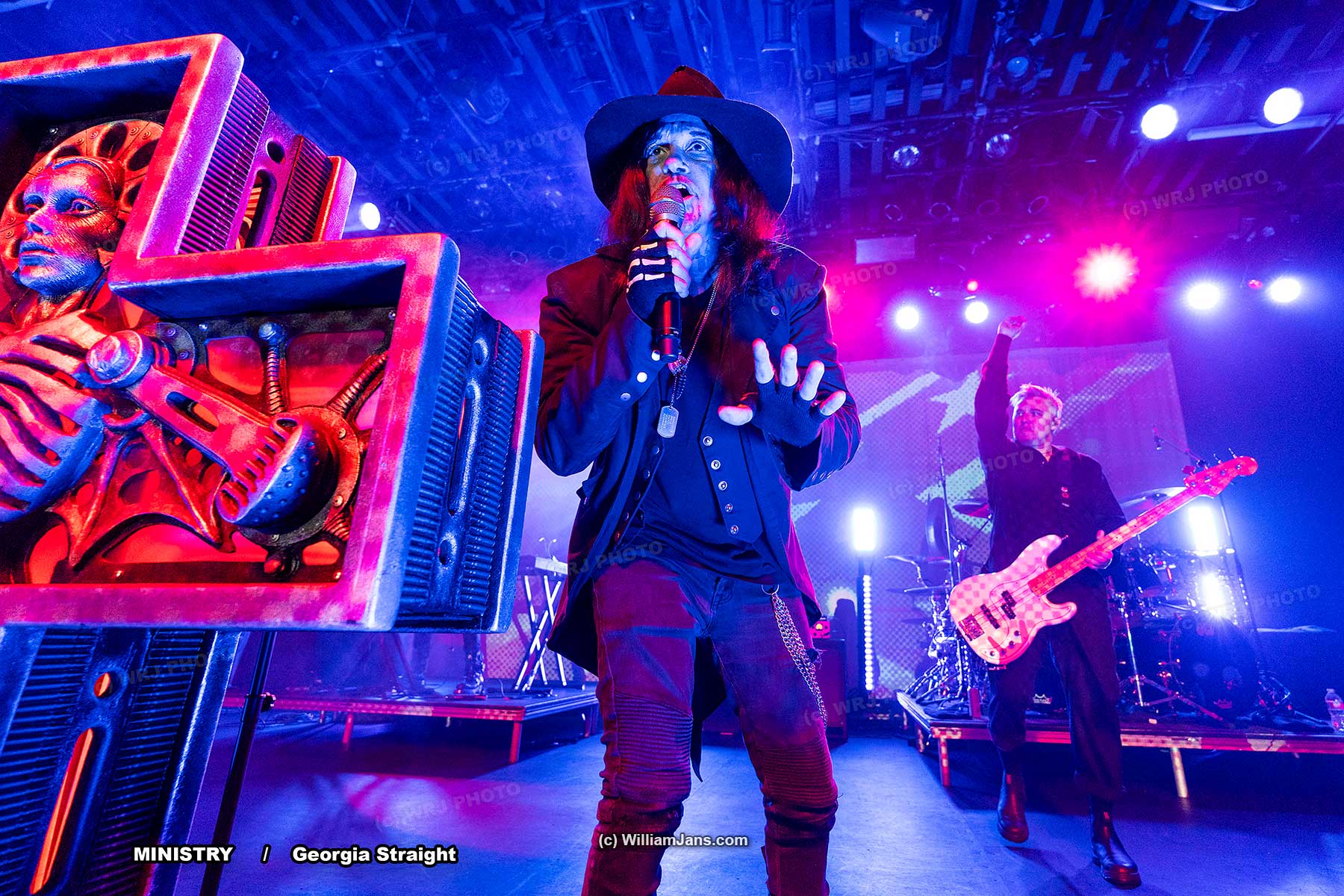 09-SLIDER-CONCERT-(08×12)-13