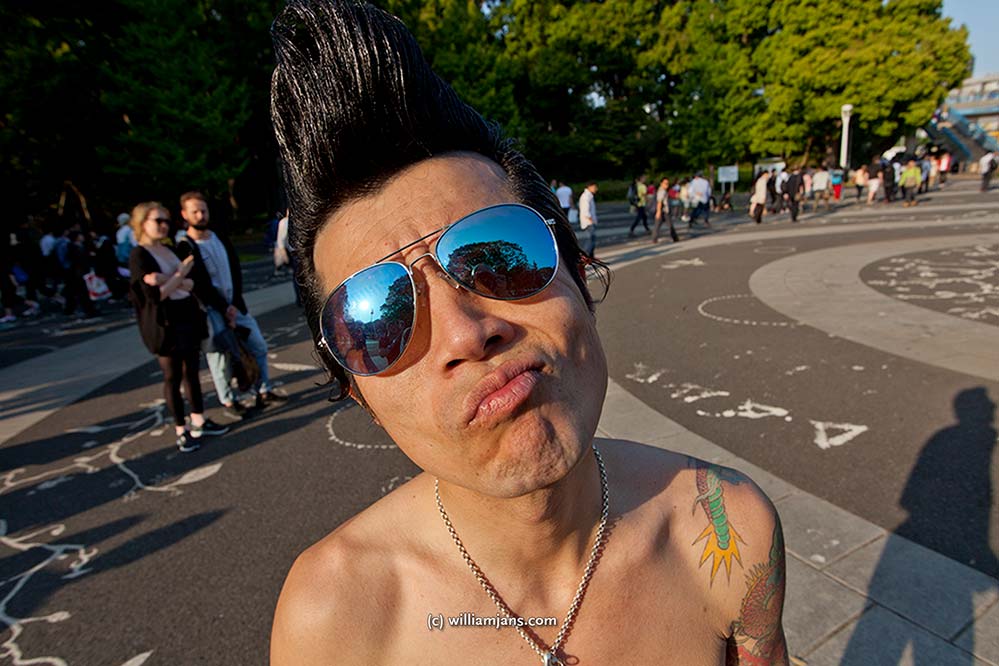 jpn-0427-45-17834-tokyo-yoyogi-rockabilly-face